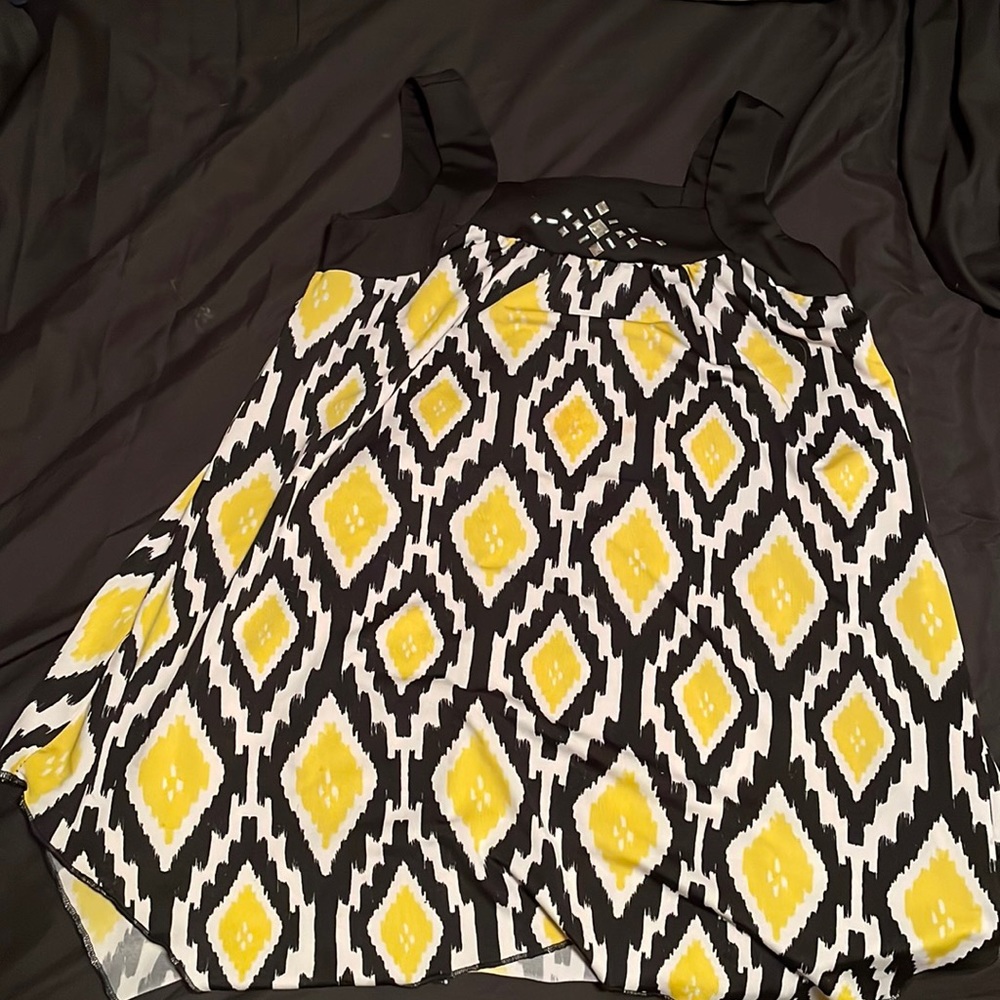 Yellow white and black diamond patterned dress kids 5T